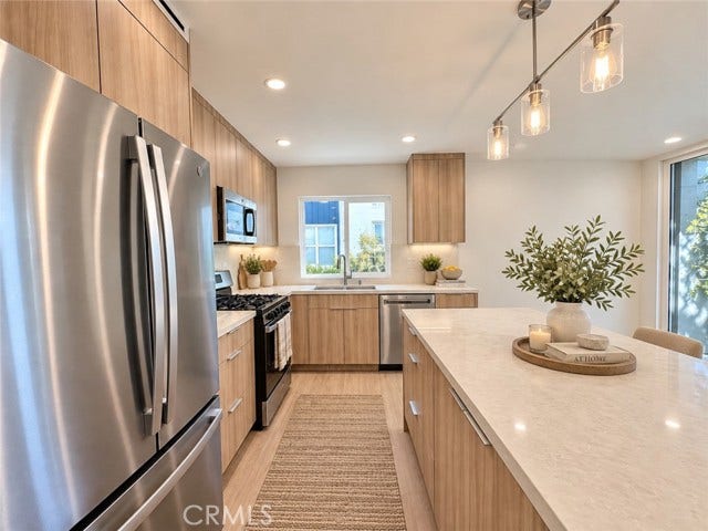 Property photo for 1540 S Beverly DR, #2, Los Angeles, CA