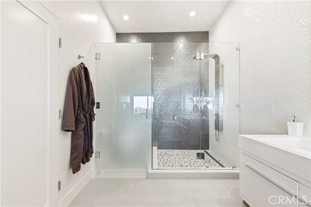 180 Aspen Oak, Glendale, CA 91207
