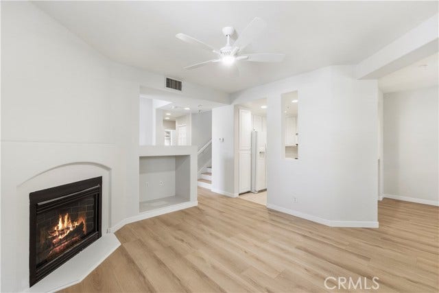 28157 Ashbrook, Valencia, CA 91354