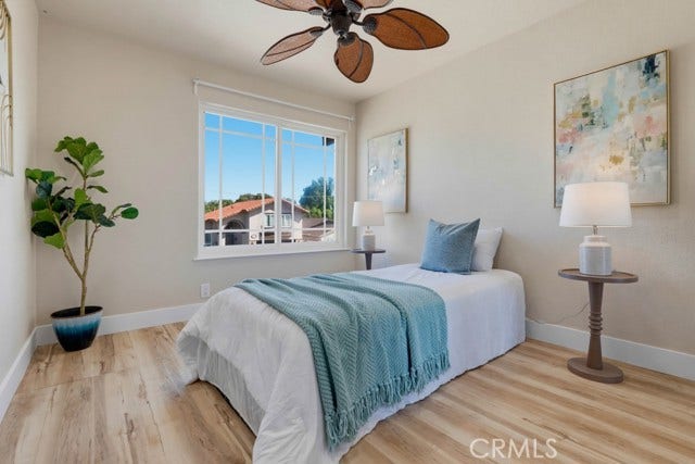 5550 E Edgemar, Anaheim, CA 92807