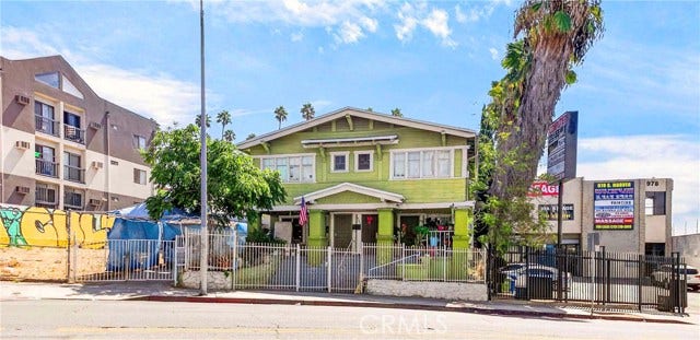 Property photo for 972 S Hoover, Los Angeles, CA