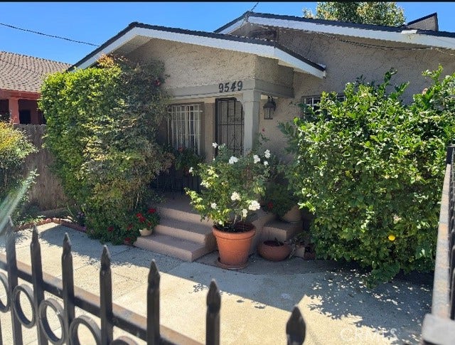 Property photo for 9549 Defiance, Los Angeles, CA