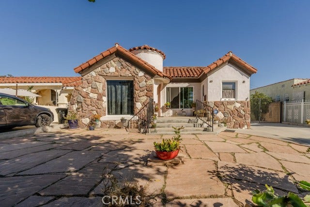 1539 W 94th PL, Los Angeles, CA 90047 1539 W 94th PL, Los Angeles, CA 90047