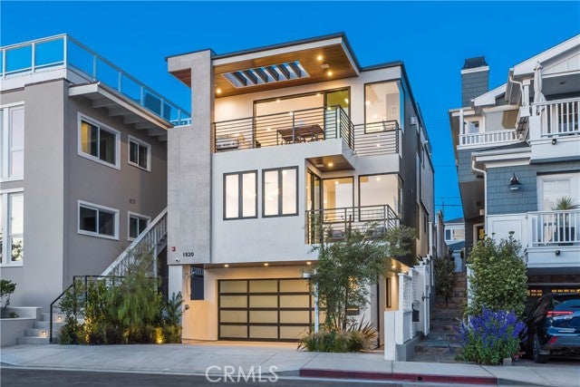 Property photo for 1820 Manhattan Avenue, Hermosa Beach, CA