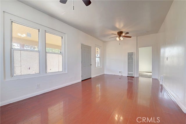 364 W Ofarrell ST, San Pedro, CA 90731