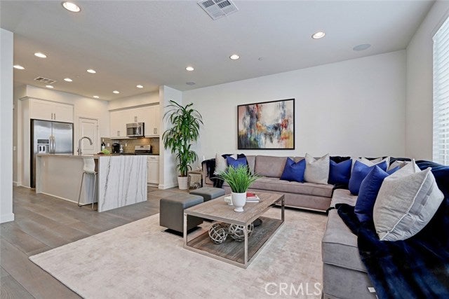 Property photo for 5593 Palm Drive, #108, Hawthorne, CA