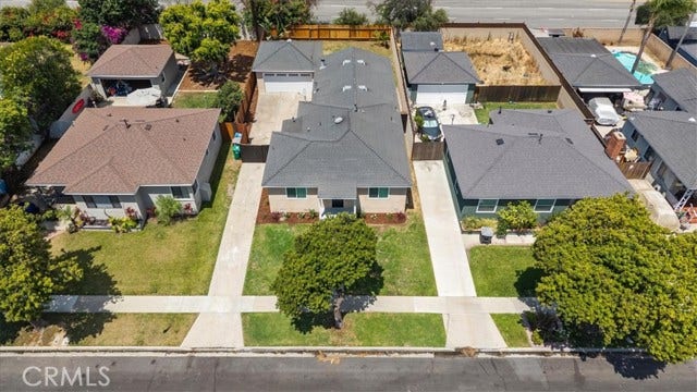 Property photo for 2409 Pepperwood AVE, Long Beach, CA