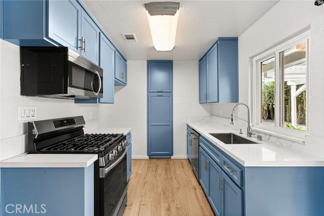 1557 Cambridge AVE, Redlands, CA 92374