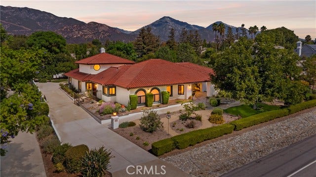 831 Pomello, Claremont, CA 91711