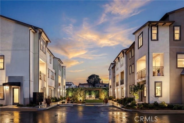 Property photo for 12719 Azure Way, #24, Hawthorne, CA