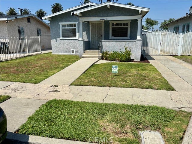 Property photo for 323 W 82nd ST, Los Angeles, CA