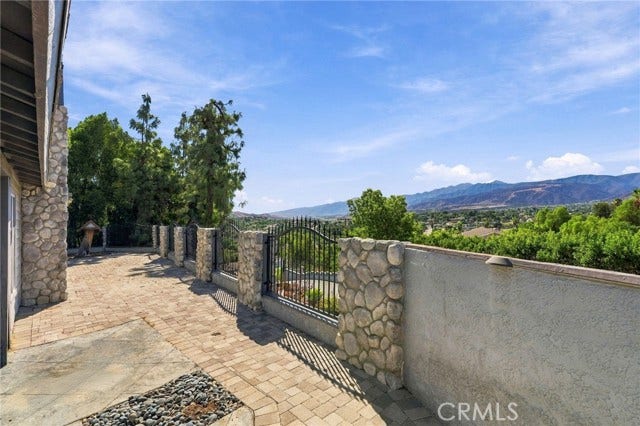 19015 Envoy, Corona, CA 92881