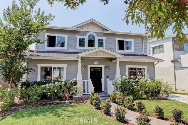 Property photo for 330 Avenue F, Redondo Beach, CA