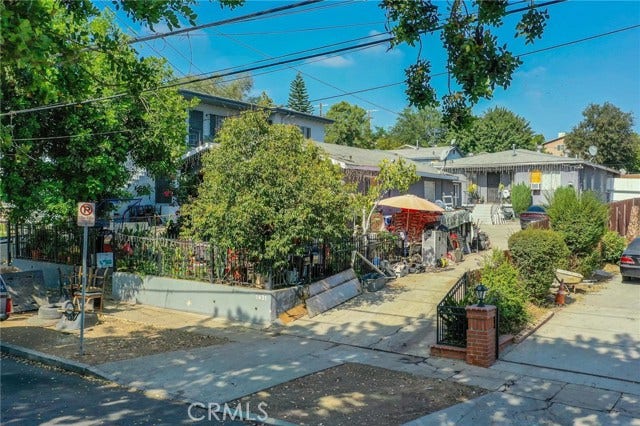 Property photo for 1621 Murchison, Los Angeles, CA