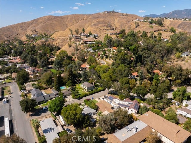 3327 N Crescent, San Bernardino, CA 92405 3327 N Crescent, San Bernardino, CA 92405