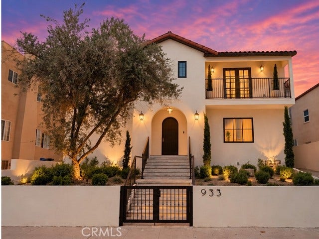 Property photo for 933 S Sycamore AVE, Los Angeles, CA