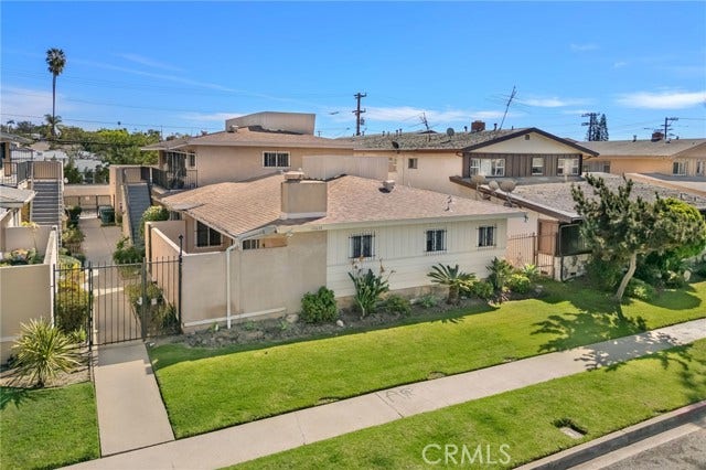 Property photo for 10636 Crenshaw Blvd, Inglewood, CA
