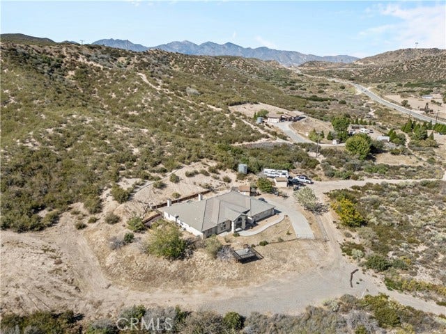 3950 Coriander Drive, Hesperia, CA 92345