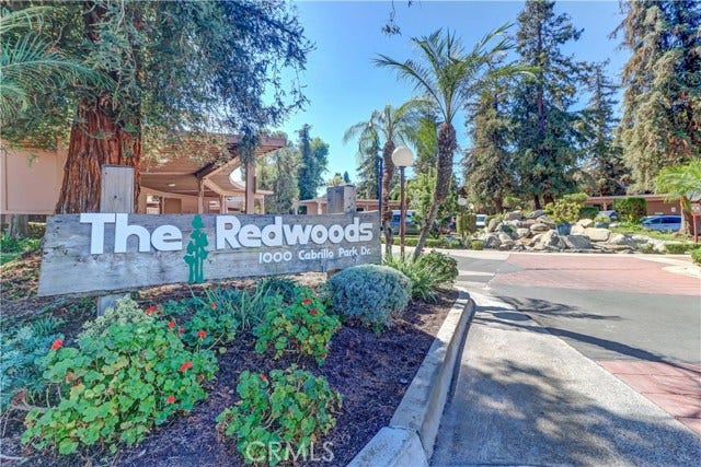 1048 Cabrillo Park DR, #A, Santa Ana, CA 92701