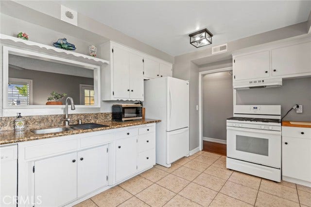 1521 Kenneth DR, North Tustin, CA 92705 1521 Kenneth DR, North Tustin, CA 92705