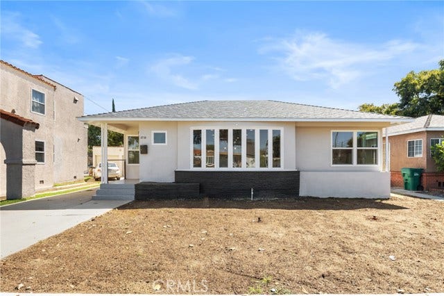 Property photo for 2710 Magnolia, Long Beach, CA