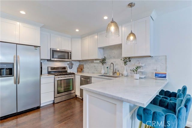1048 Cabrillo Park DR, #A, Santa Ana, CA 92701