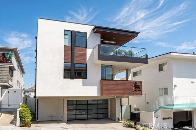 Property photo for 218 14th ST, Manhattan Beach, CA