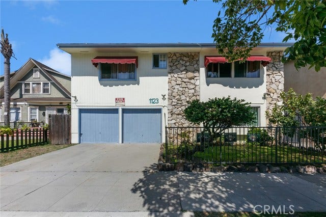 Property photo for 1123 Cedar, Long Beach, CA
