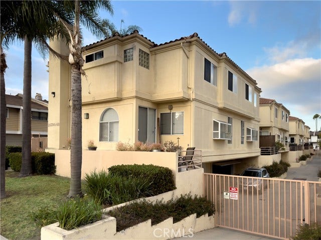 Property photo for 14526 Yukon AVE, Hawthorne, CA