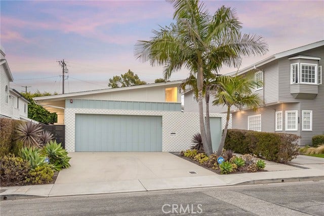 Property photo for 2412 John ST, Manhattan Beach, CA