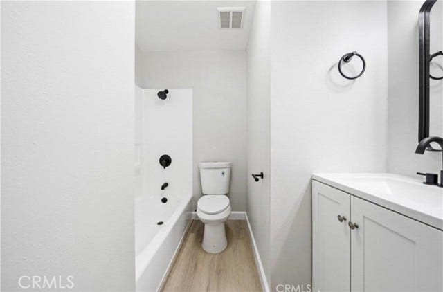 9867 Continental, Huntington Beach, CA 92646