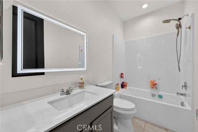 Hallway full bathroom #1