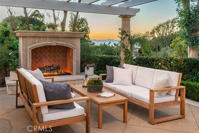Property photo for 1419 Via Mateo, Palos Verdes Estates, CA