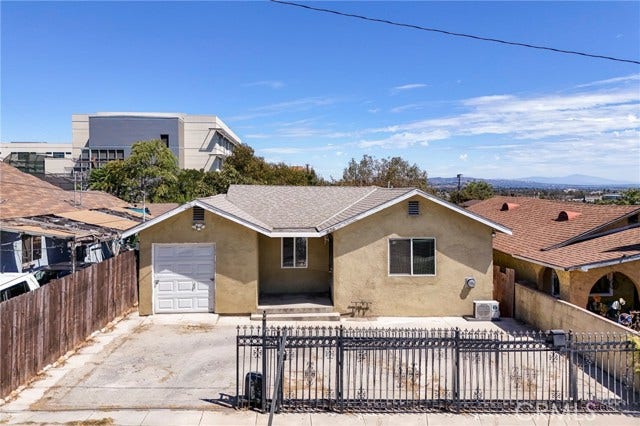 Property photo for 826 Geraghty AVE, Los Angeles, CA