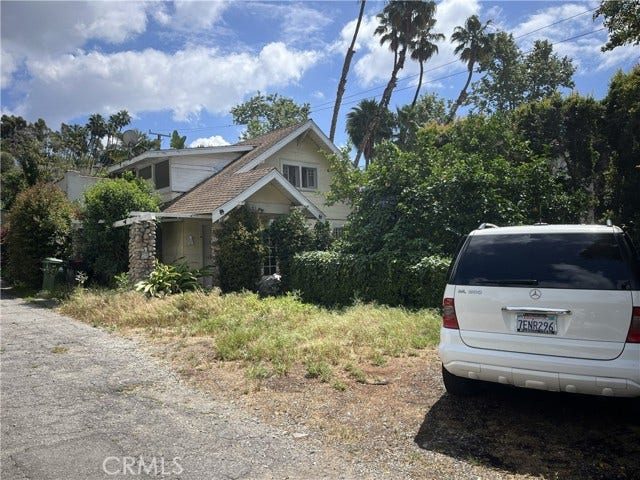 Property photo for 2284 Holly DR, Los Angeles, CA