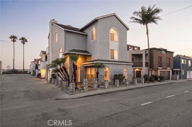 Property photo for 6020 Ocean BLVD, Long Beach, CA