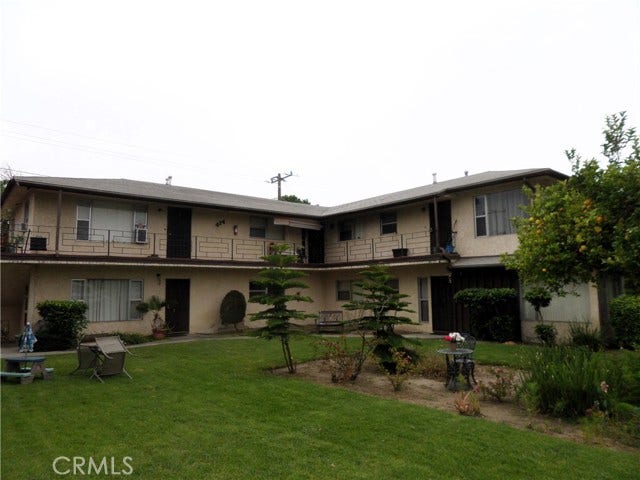 Property photo for 414 E 61st, Long Beach, CA