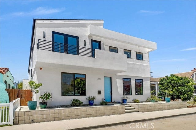 Property photo for 221 Attica, Long Beach, CA