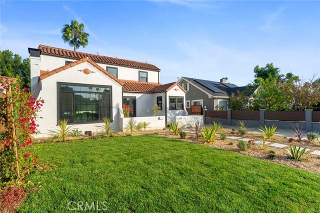 Property photo for 5334 Hillcrest, Los Angeles, CA
