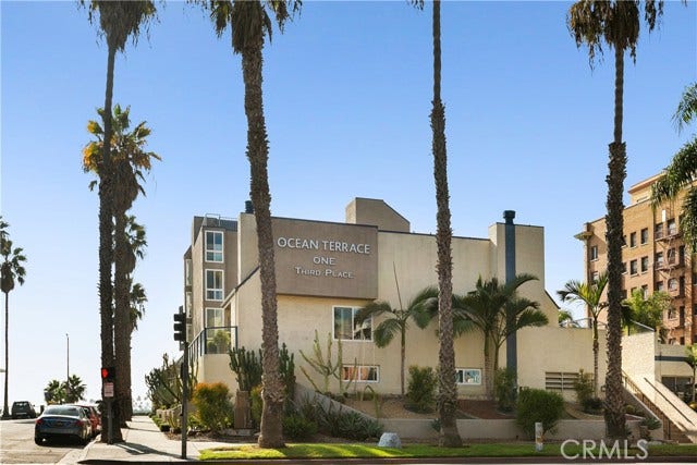Property photo for 1 3rd, #601, Long Beach, CA
