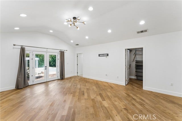 4719 Wortser, Sherman Oaks, CA 91423