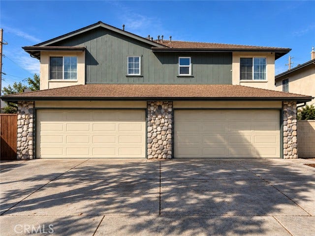 Property photo for 17 E Plymouth, #B, Long Beach, CA