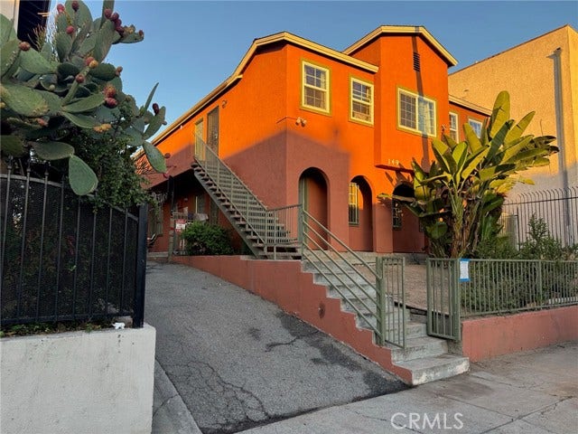 Property photo for 149 N Alexandria, Los Angeles, CA