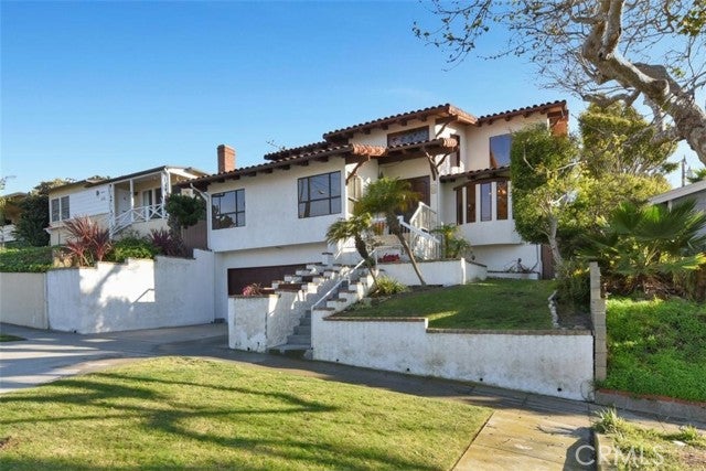 Property photo for 512 Knob Hill Avenue, Redondo Beach, CA