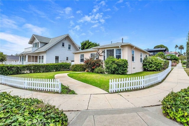 Property photo for 962 W Paseo Del Mar, San Pedro, CA