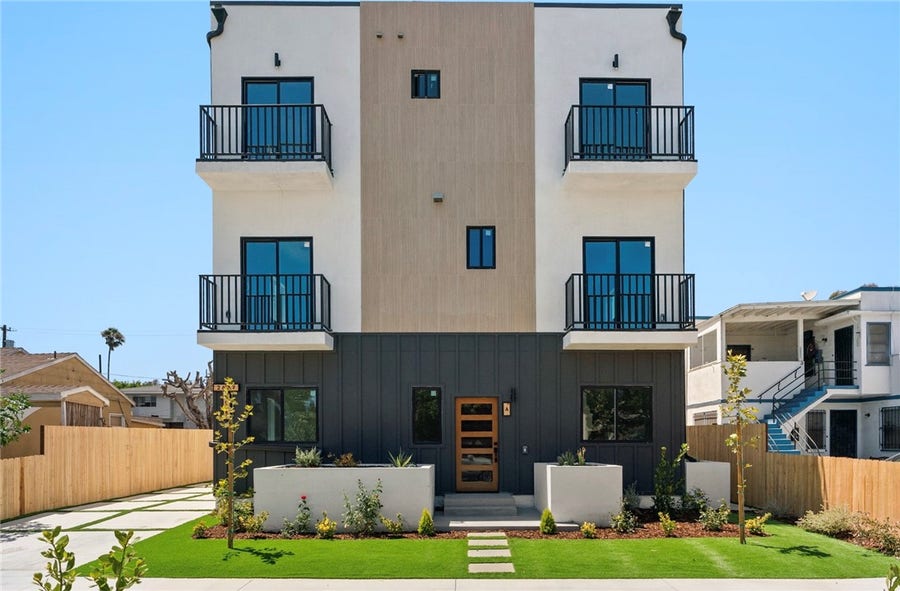Property photo for 2637 S Garth, #4, Los Angeles, CA
