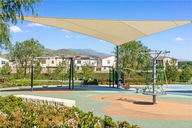 105 Yellow Iris, Irvine, CA 92618