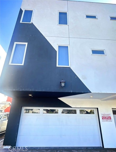 Property photo for 1739 Magnolia AVE, Los Angeles, CA