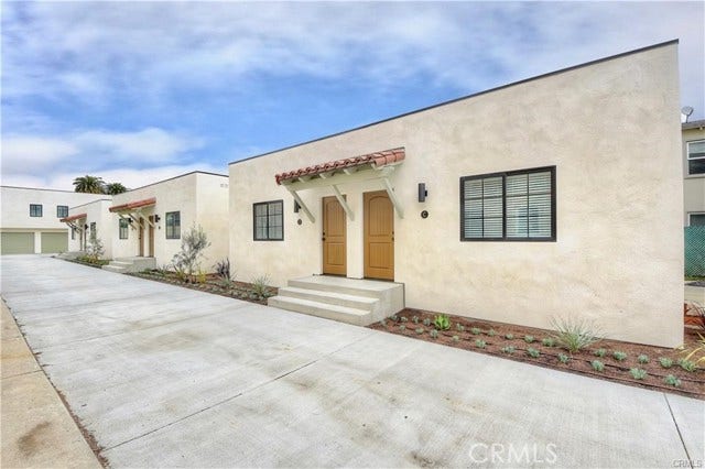 Property photo for 375 Termino AVE, #C, Long Beach, CA