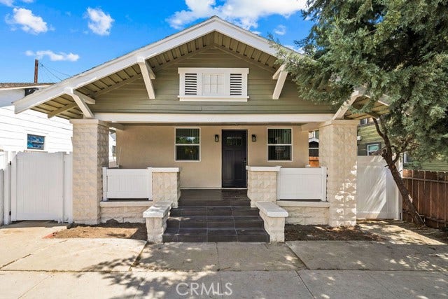 Property photo for 420 Olive, Long Beach, CA